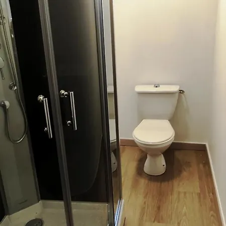 Lumineux Climatise Apartment